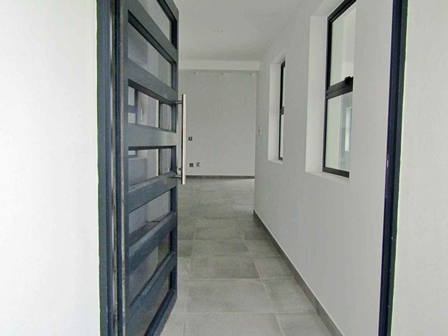 4 Bedroom Property for Sale in Shelley Point Western Cape